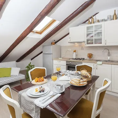 Mario Апартаменти